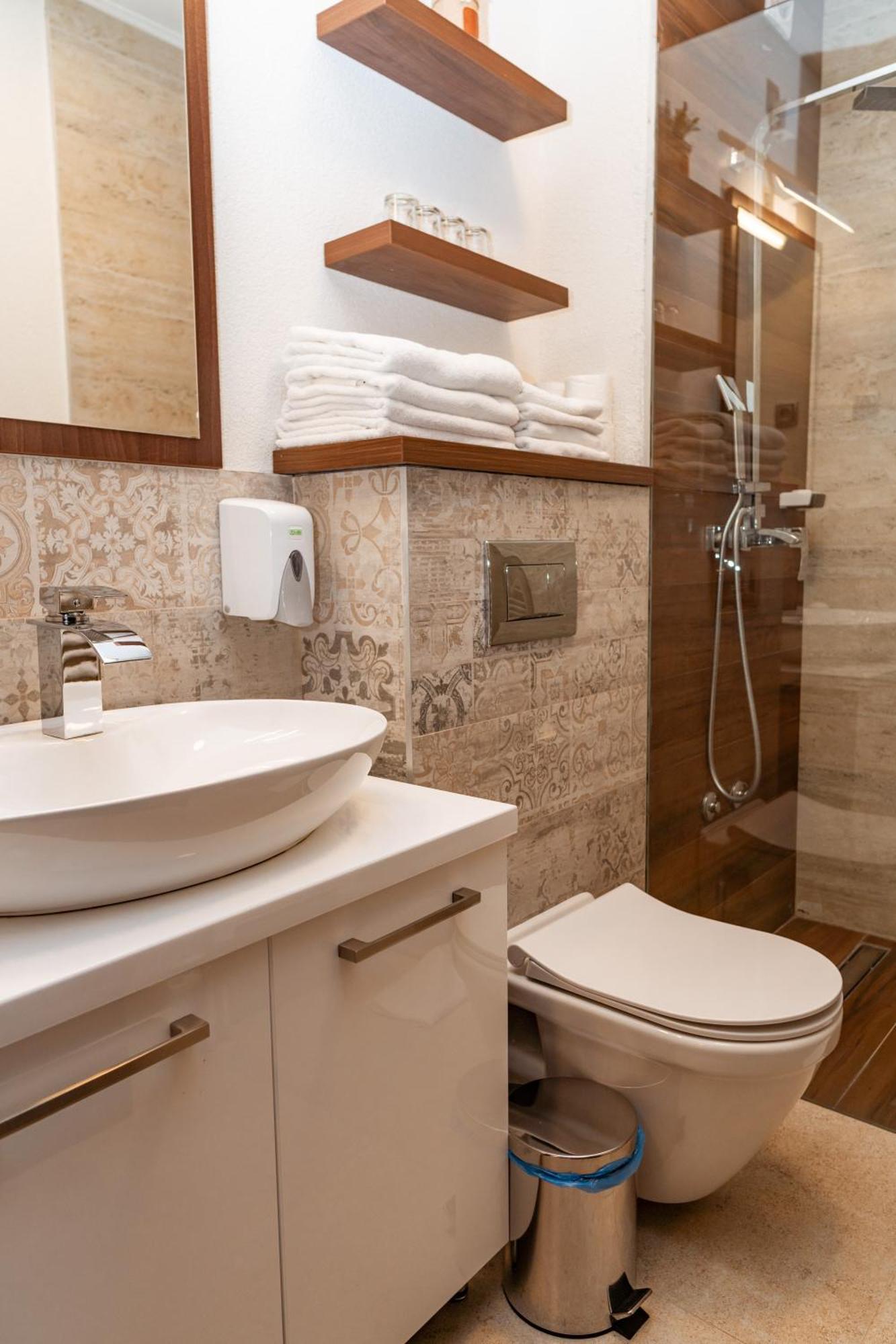 Apartments And Rooms Max-Well Яхорина Екстер'єр фото